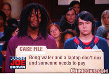 bong water laptop 0com.jpg
